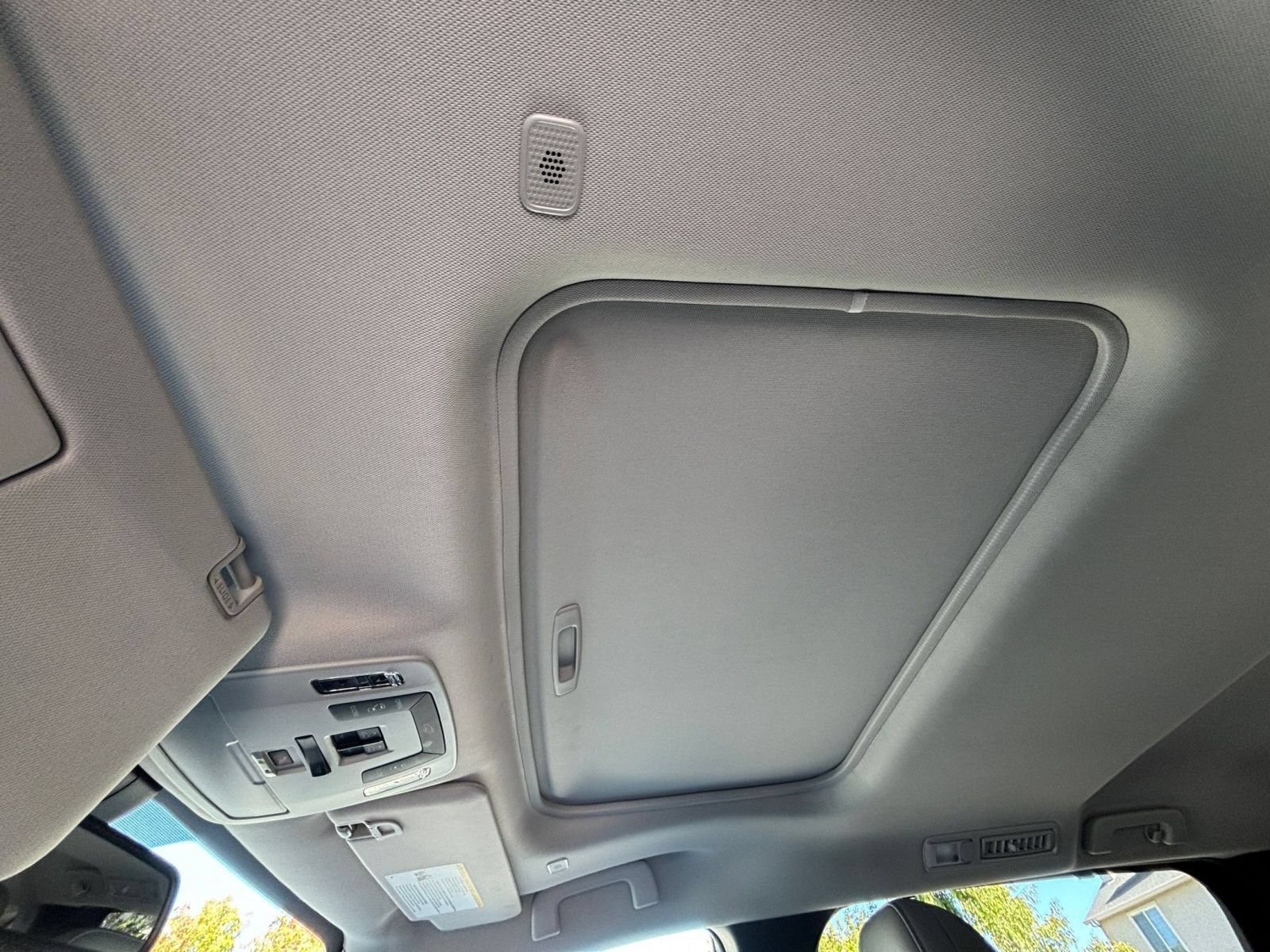 Thumbnail: 2025 Toyota Sienna - 29