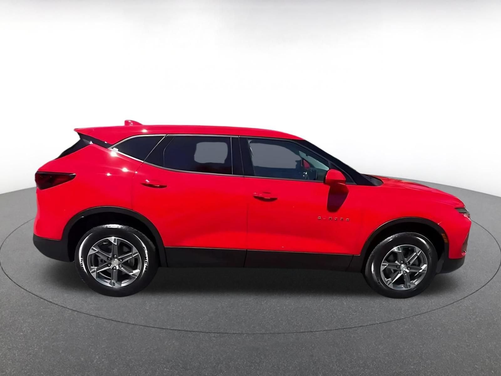 Thumbnail: 2026 Chevrolet Blazer - 15