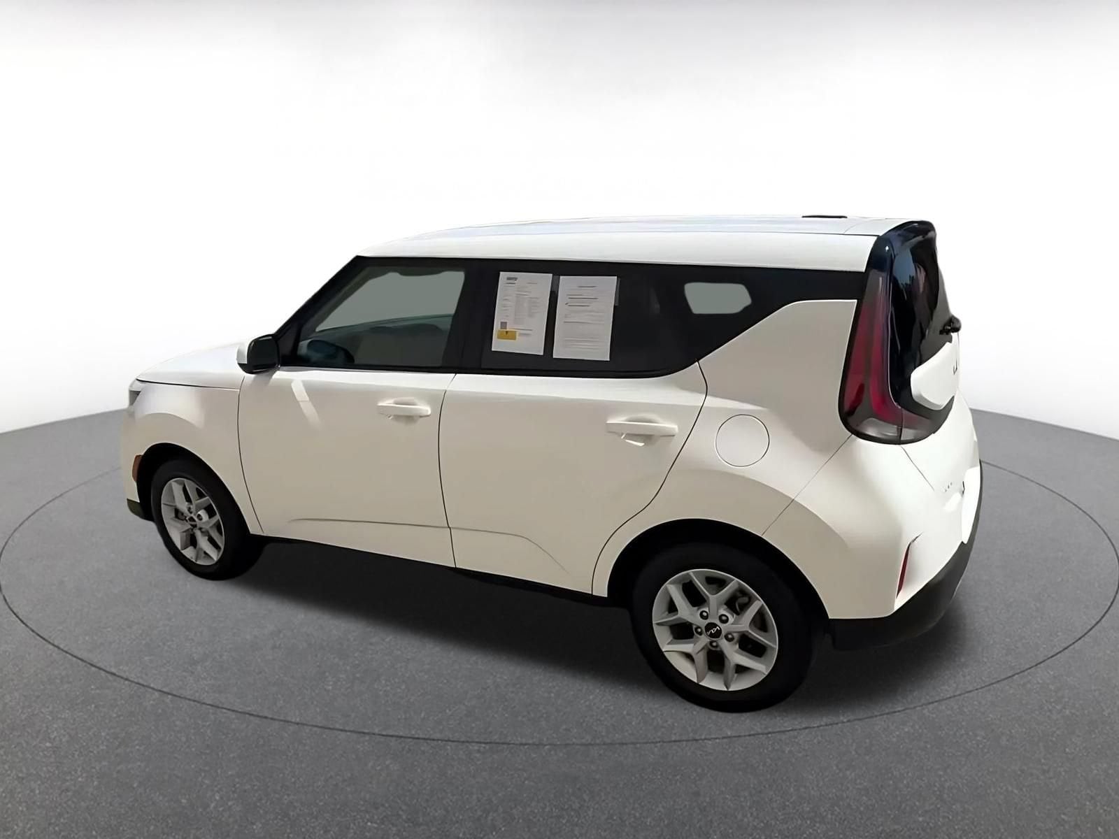 Thumbnail: 2025 Kia Soul - 9