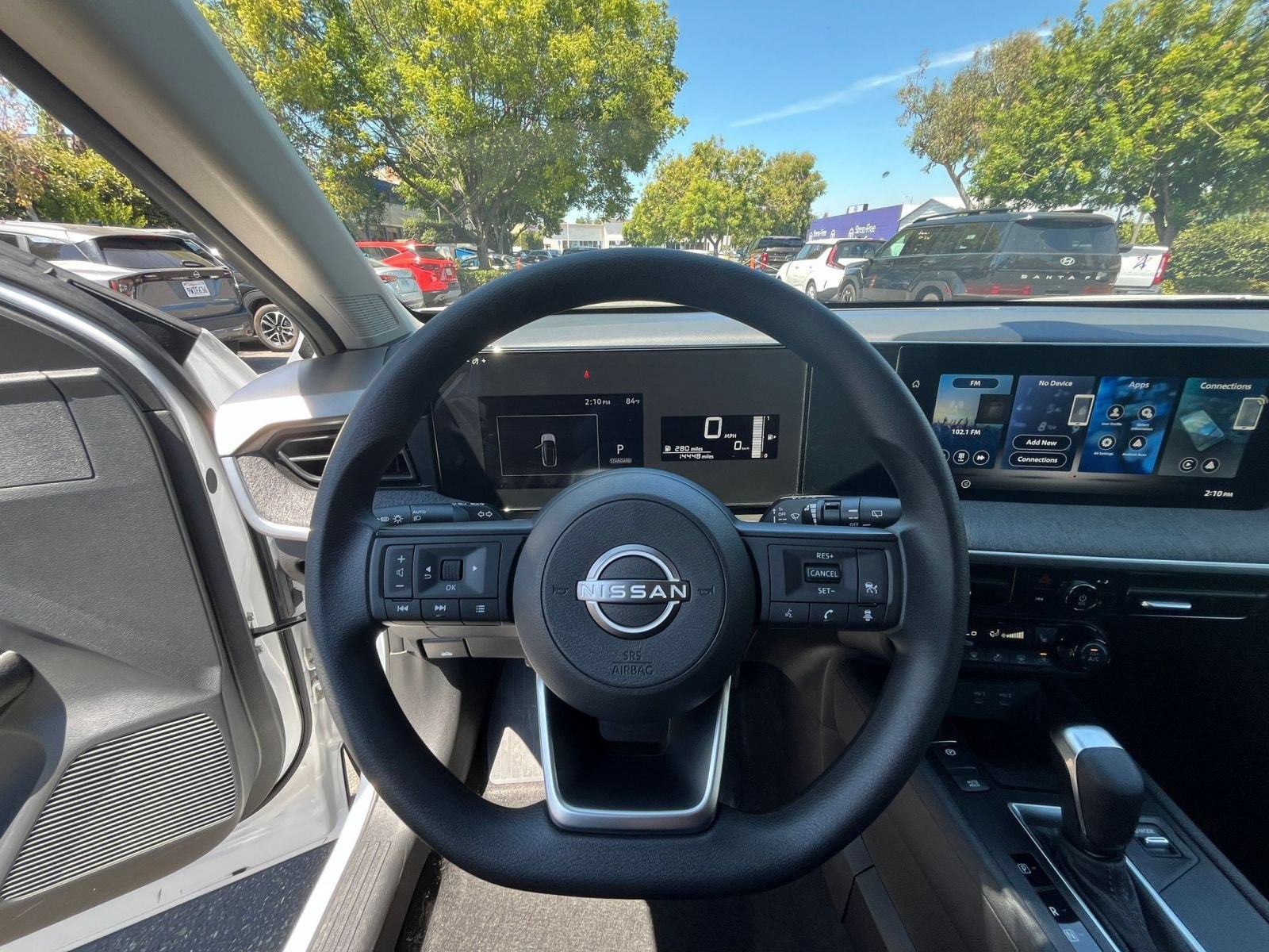 Thumbnail: 2026 Nissan Kicks - 32