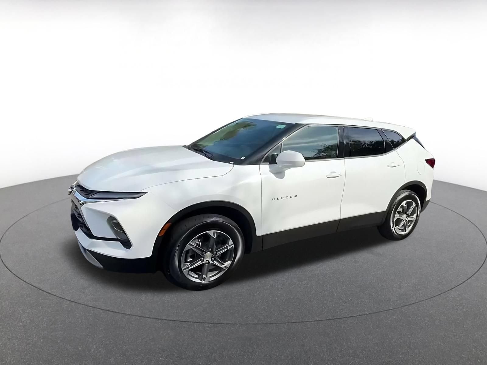 Thumbnail: 2026 Chevrolet Blazer - 8