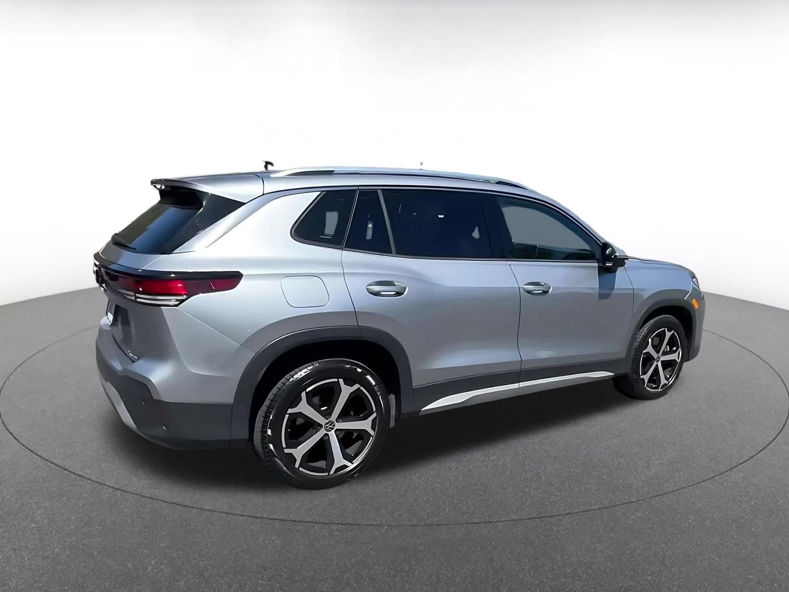 Thumbnail: 2026 Volkswagen Tiguan - 14
