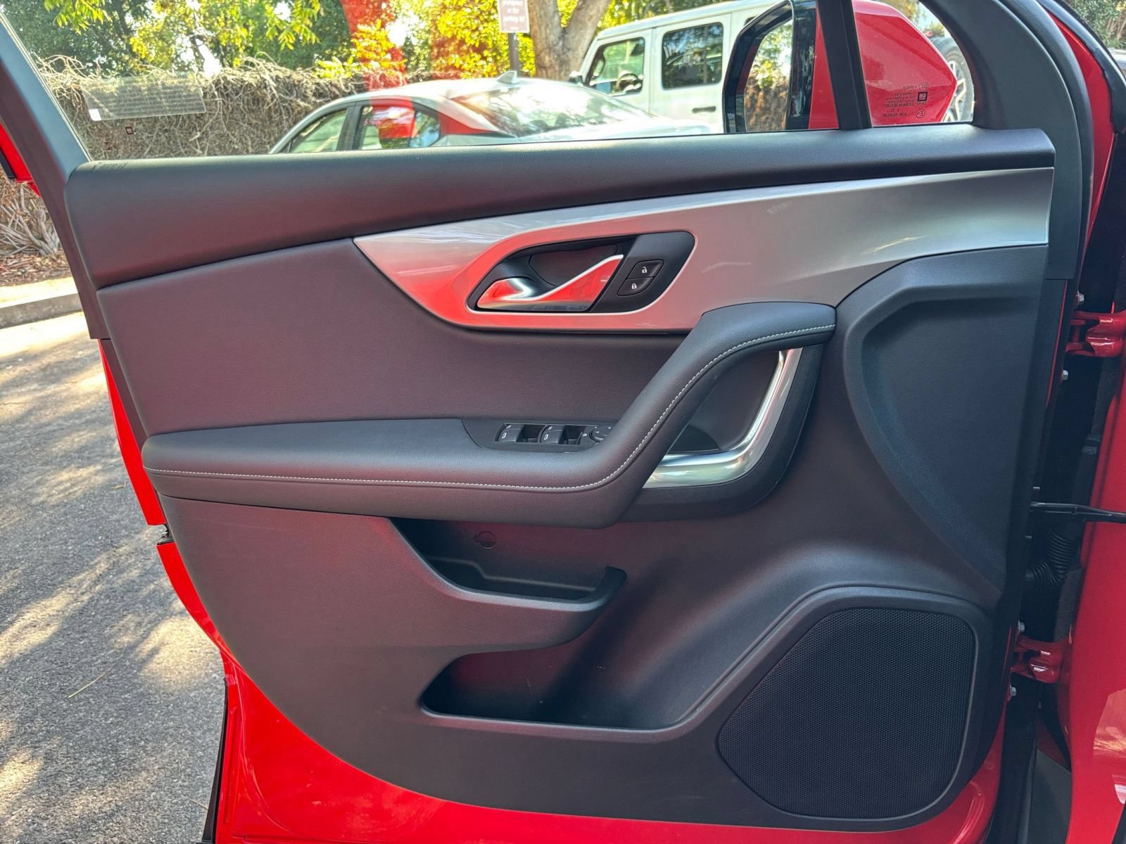 Thumbnail: 2026 Chevrolet Blazer - 18