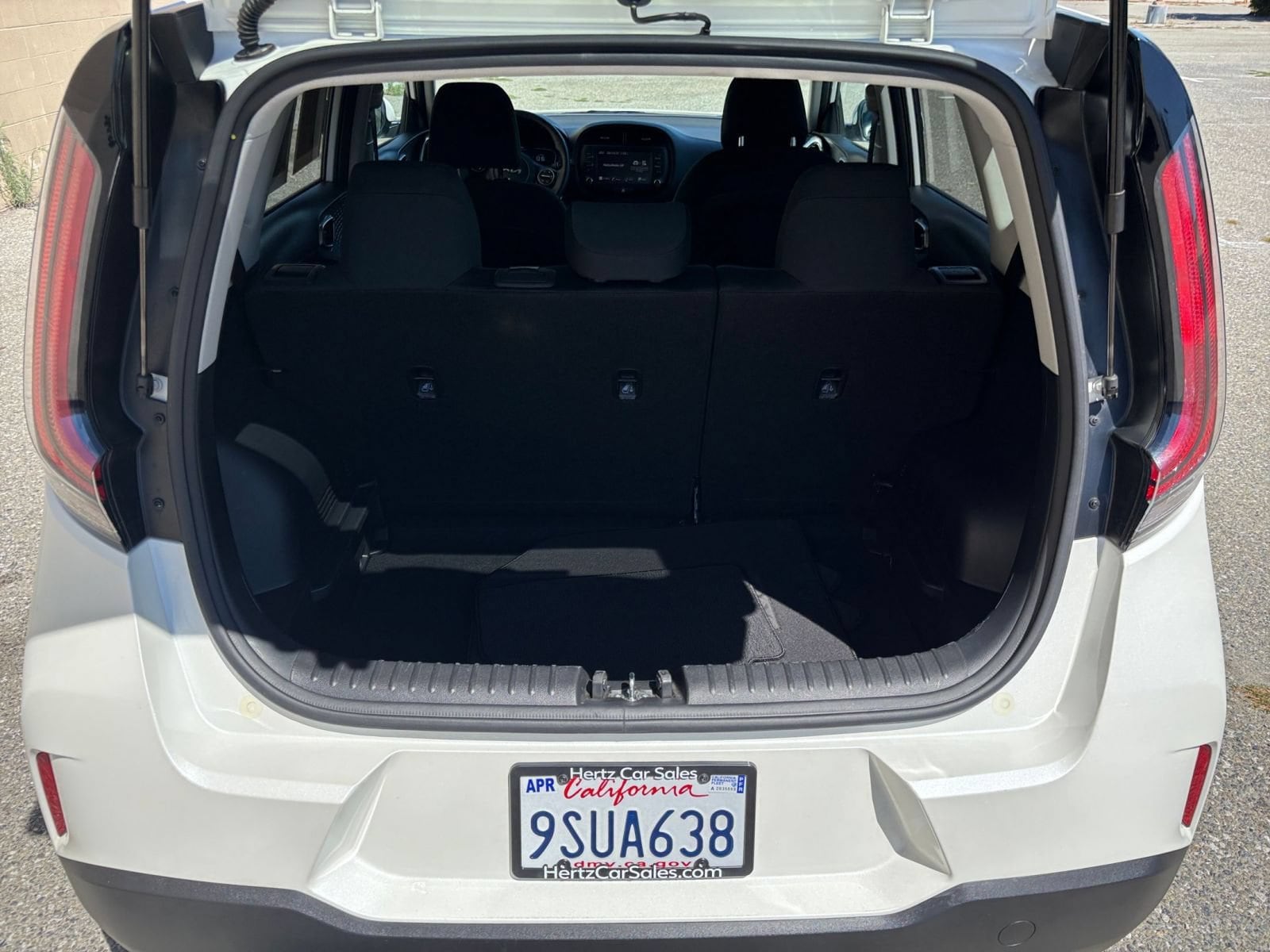 Thumbnail: 2025 Kia Soul - 28