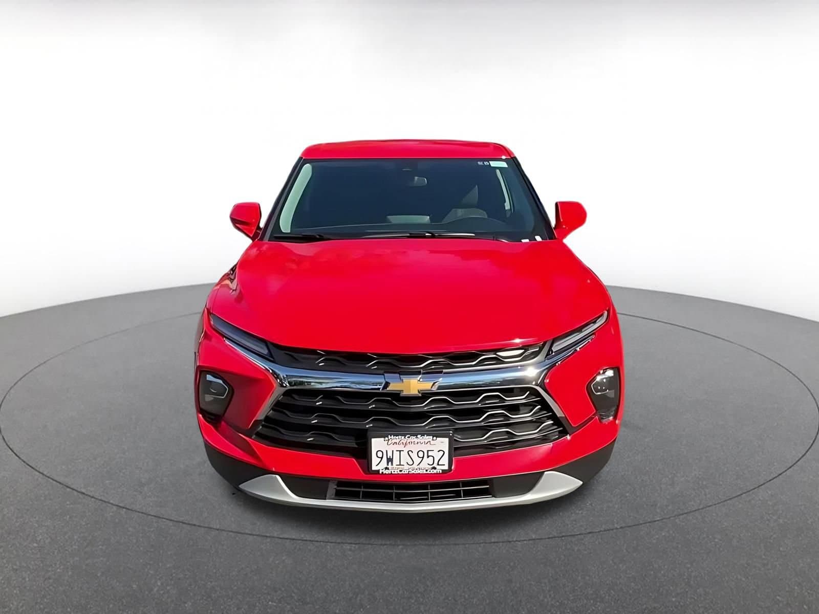 Thumbnail: 2026 Chevrolet Blazer - 4