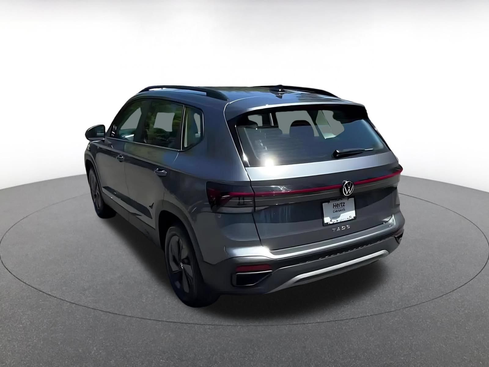 Thumbnail: 2026 Volkswagen Taos - 10