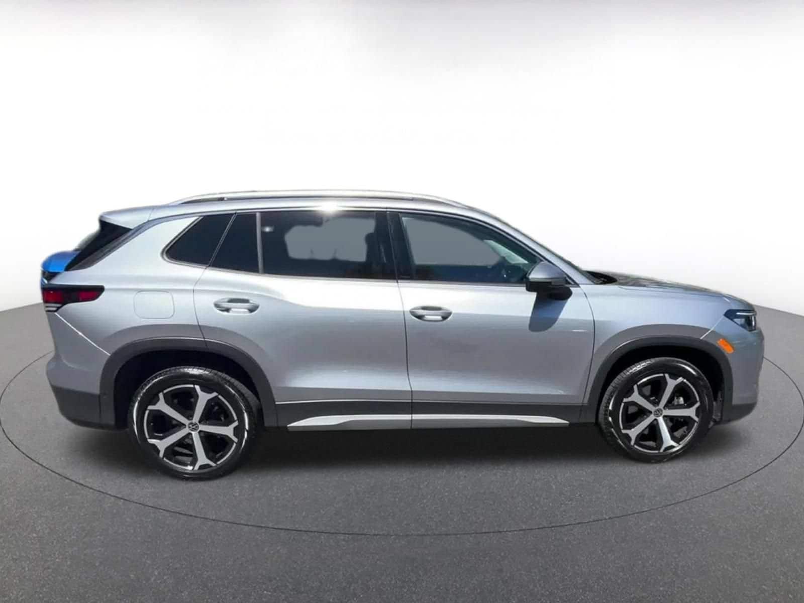 Thumbnail: 2026 Volkswagen Tiguan - 15