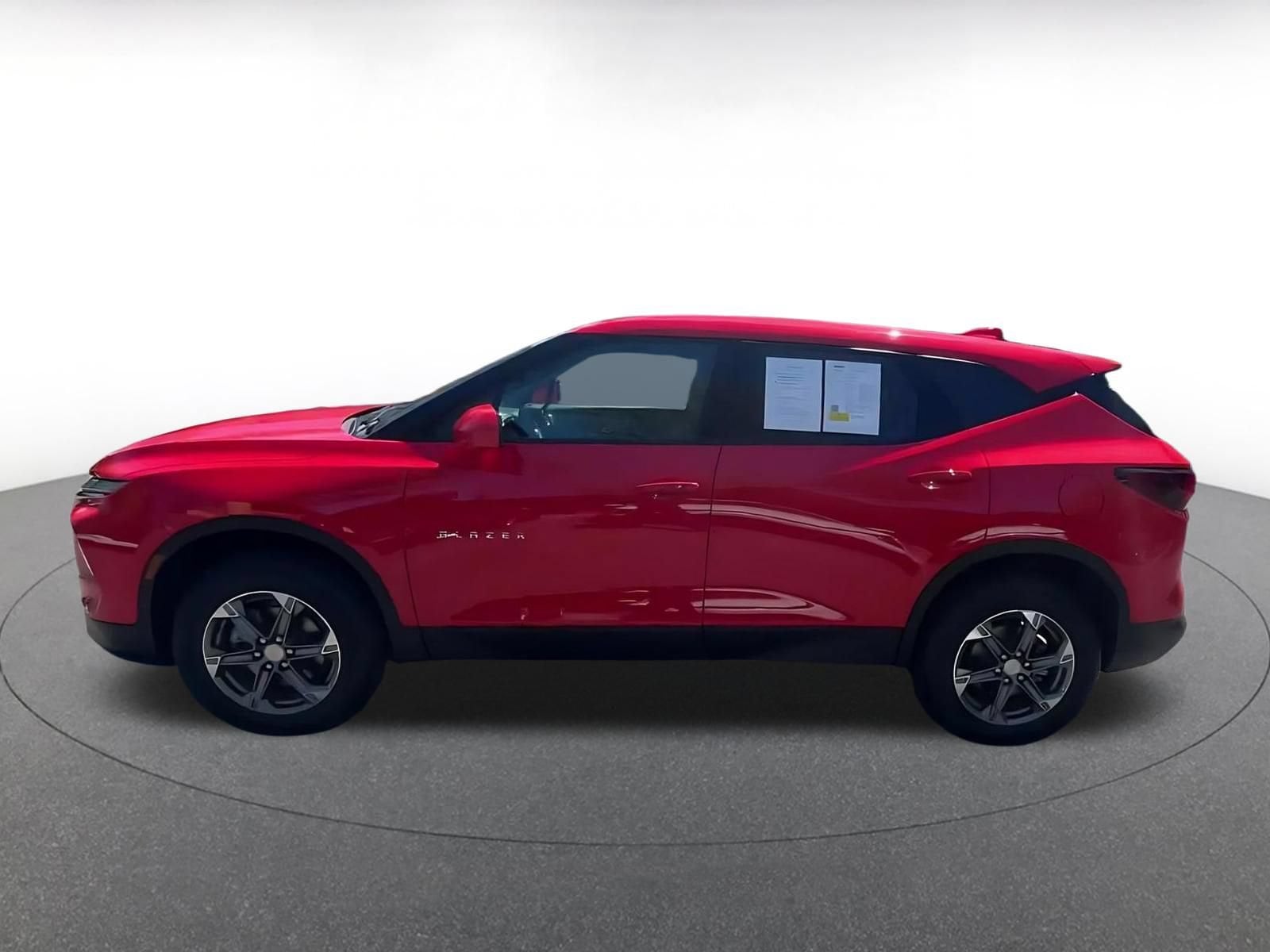 Thumbnail: 2026 Chevrolet Blazer - 8