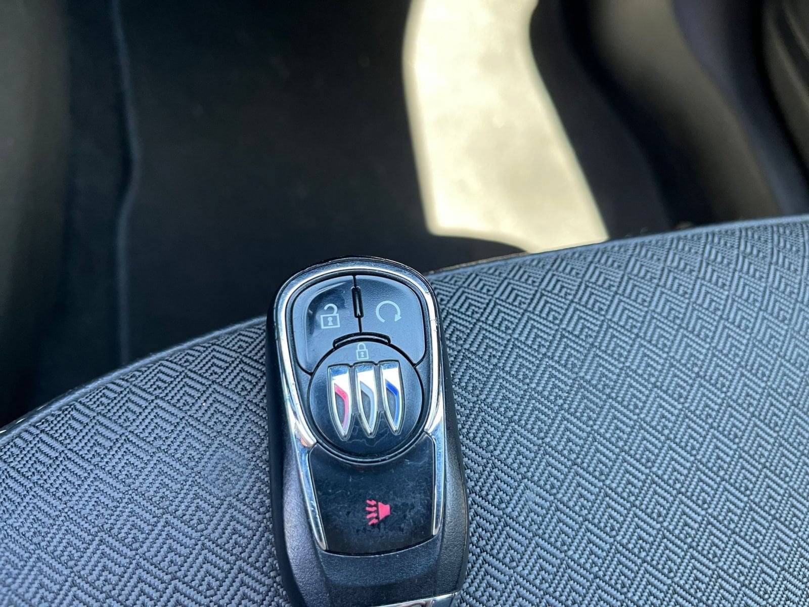 Thumbnail: 2025 Buick Encore GX - 22