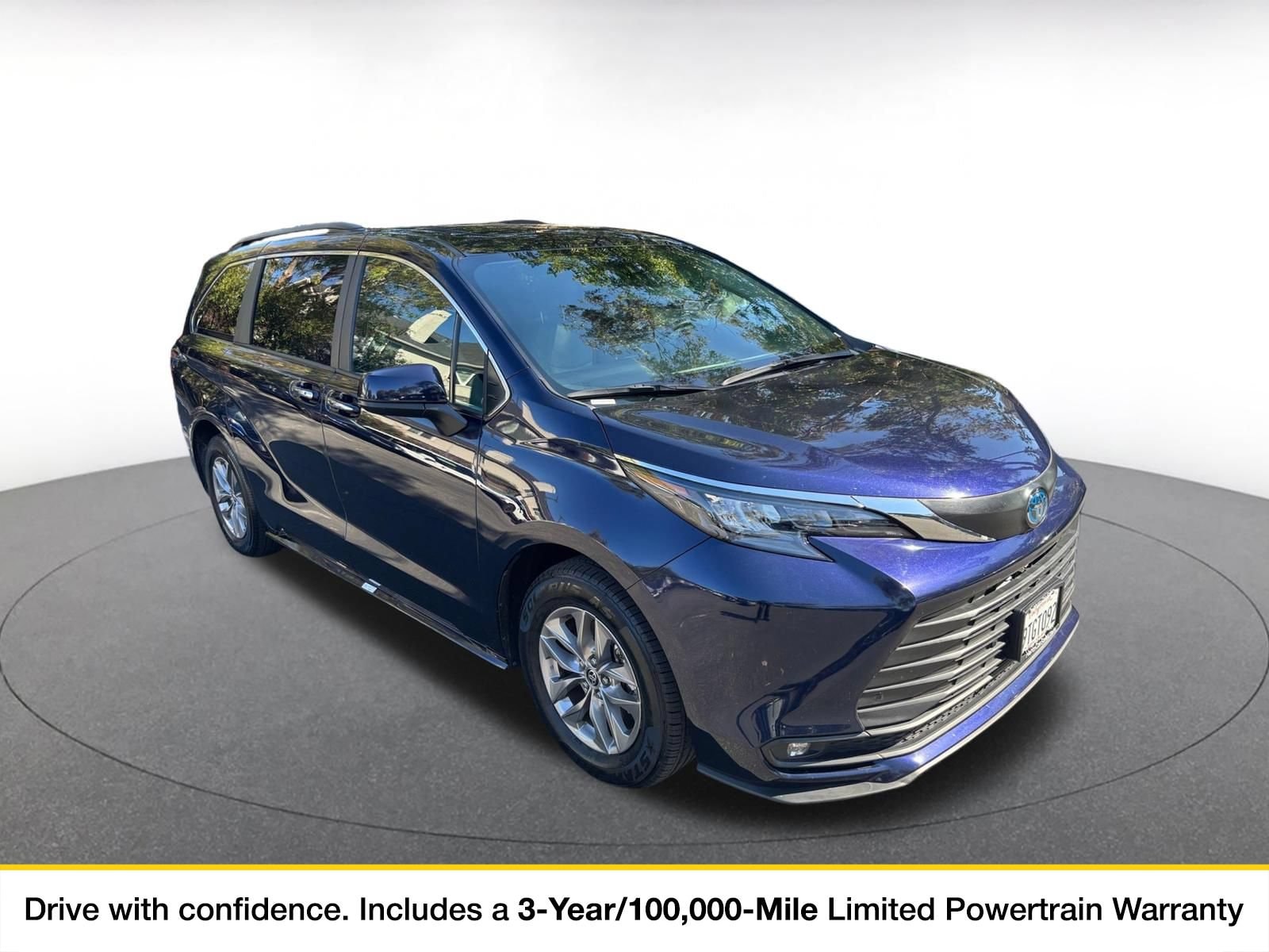 2025 Toyota Sienna XLE