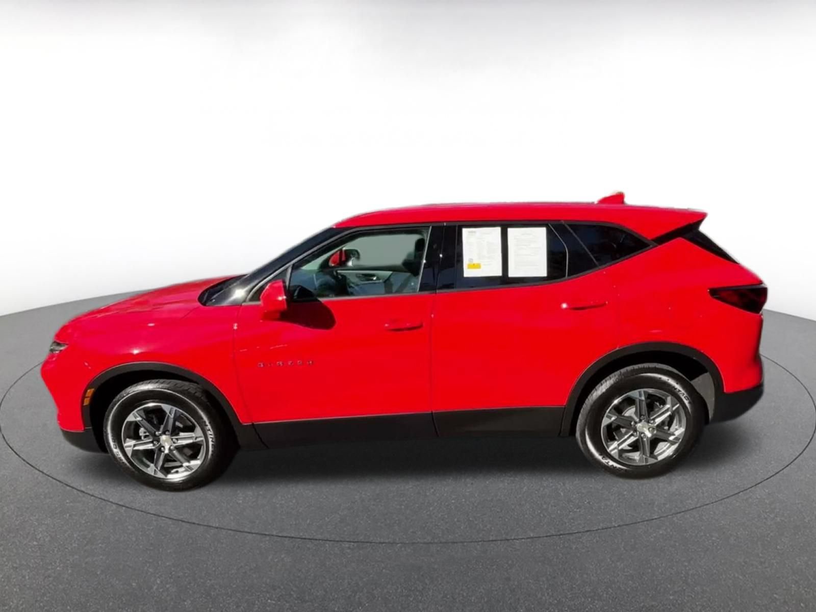 Thumbnail: 2026 Chevrolet Blazer - 8