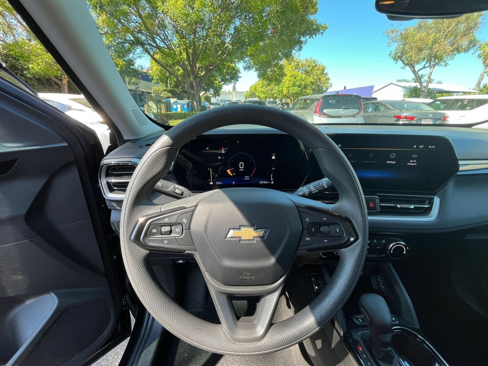 Thumbnail: 2025 Chevrolet TrailBlazer - 32