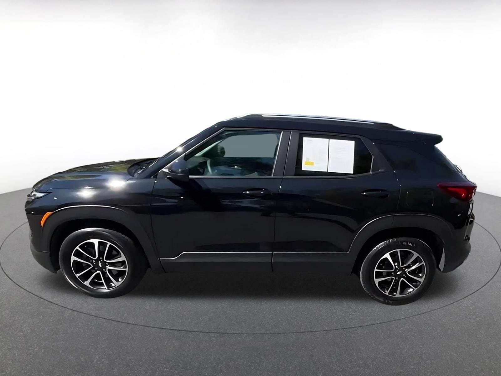 Thumbnail: 2025 Chevrolet TrailBlazer - 8