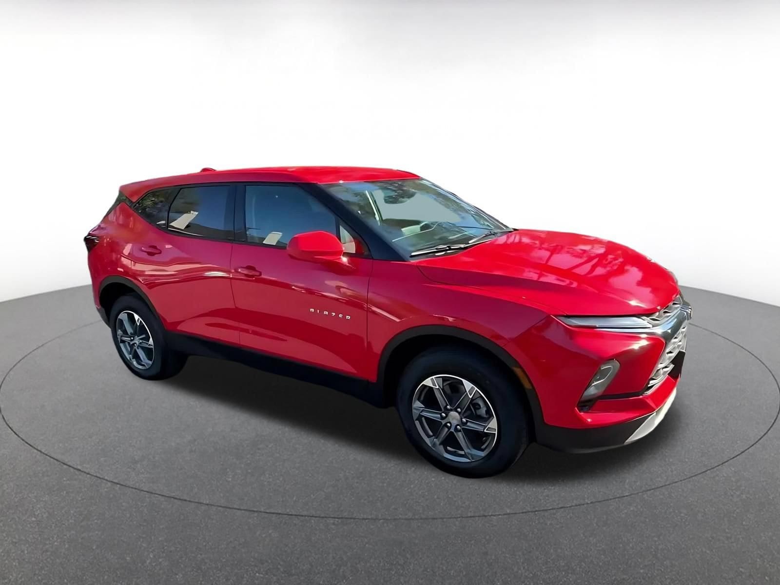 Thumbnail: 2026 Chevrolet Blazer - 2
