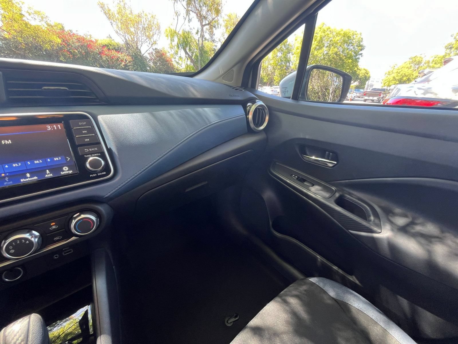 Thumbnail: 2025 Nissan Versa - 32