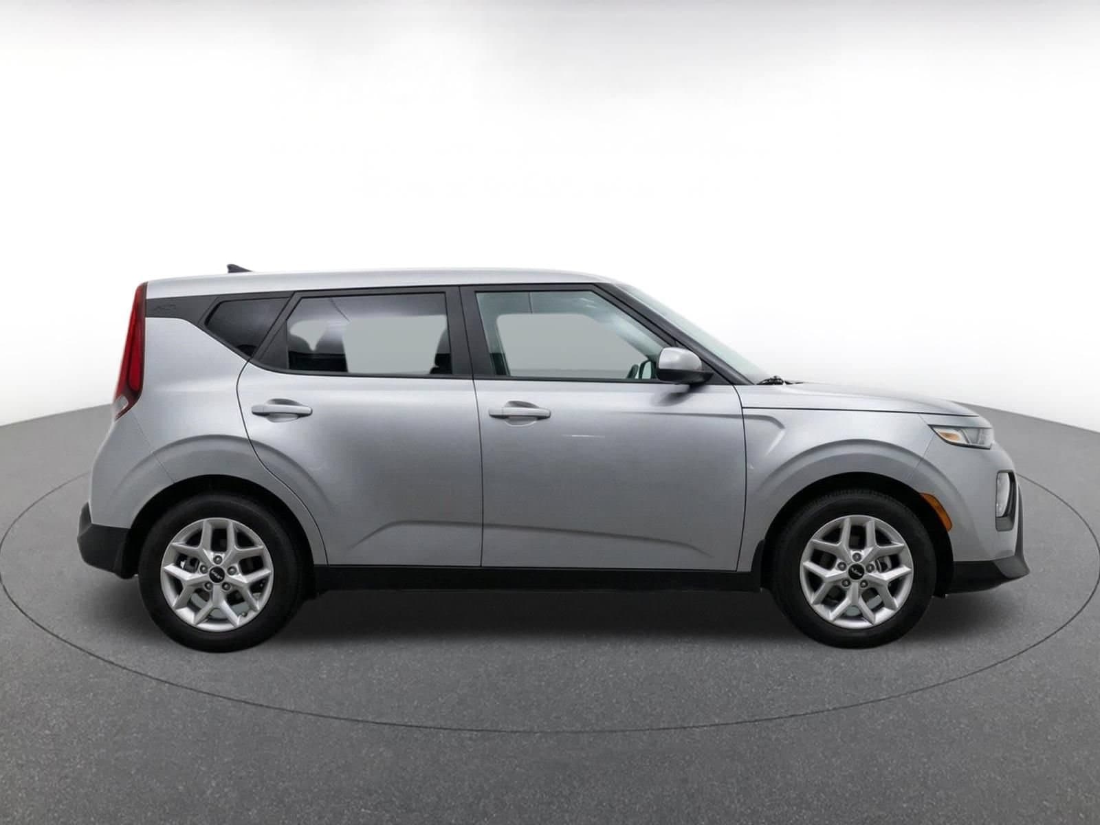Thumbnail: 2025 Kia Soul - 9