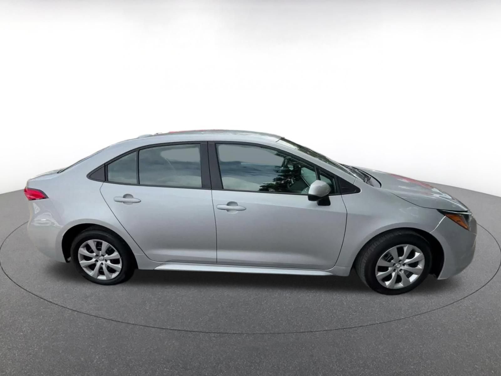 Thumbnail: 2025 Toyota Corolla - 15
