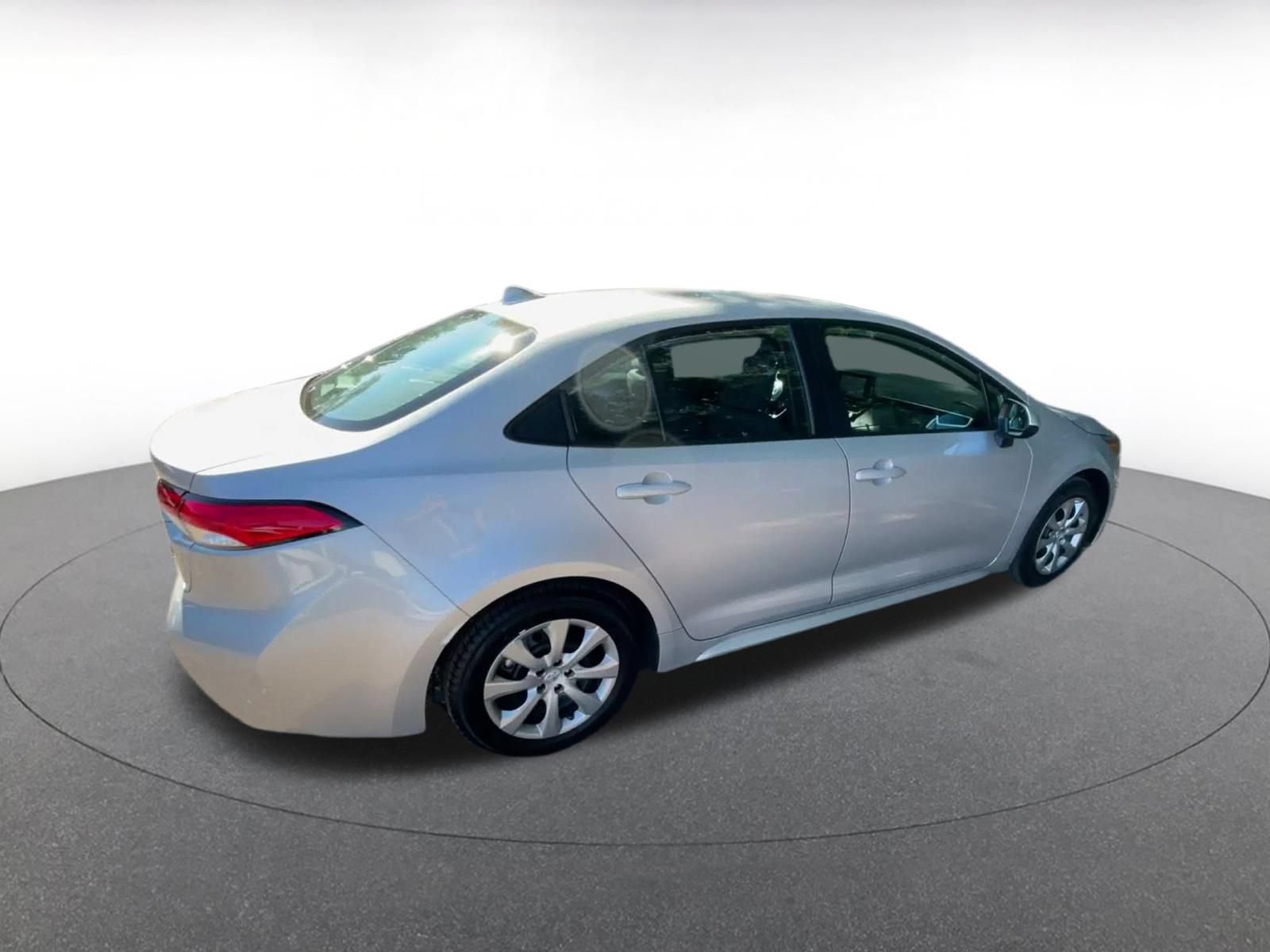 Thumbnail: 2025 Toyota Corolla - 14
