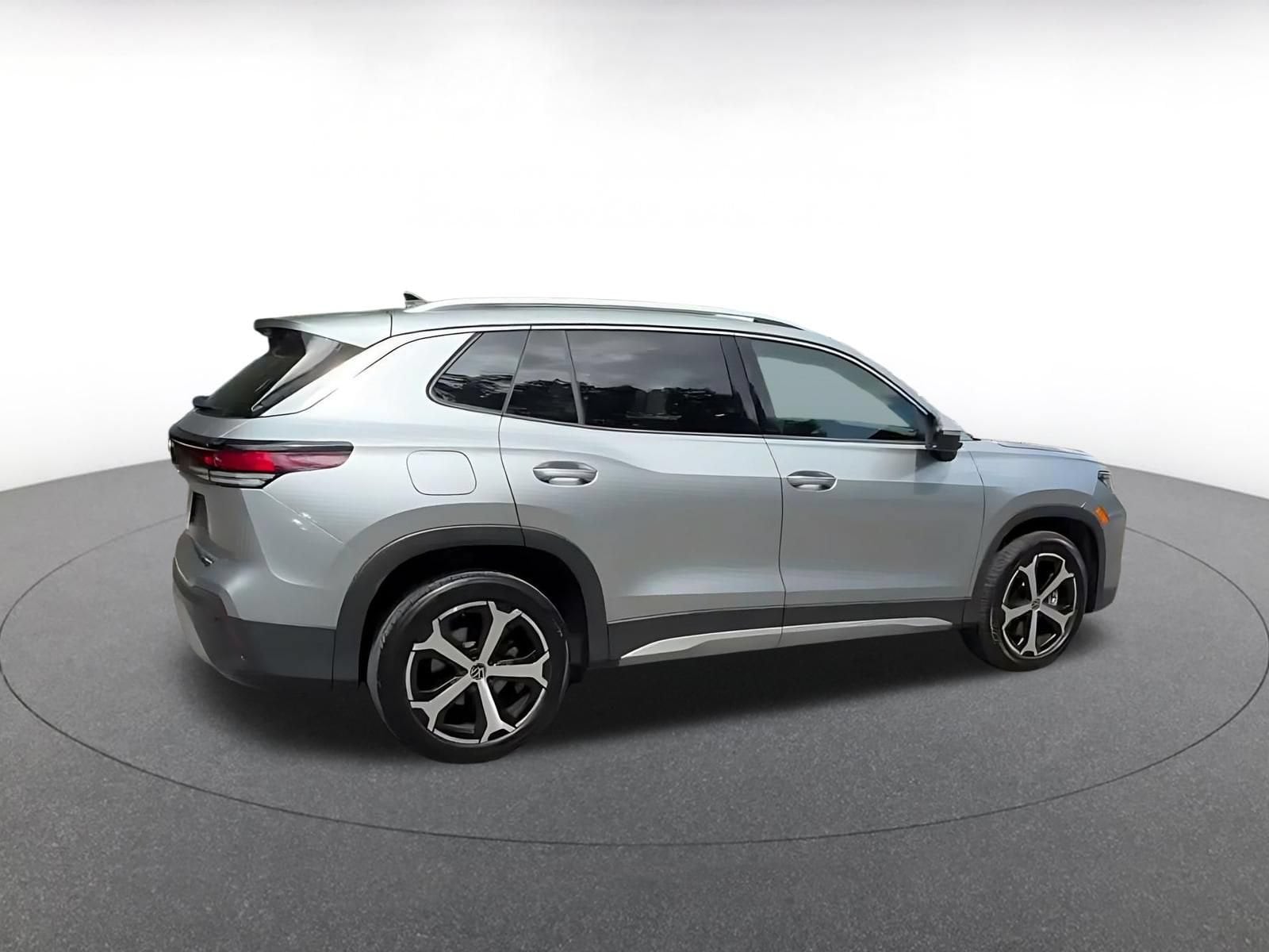 Thumbnail: 2026 Volkswagen Tiguan - 14