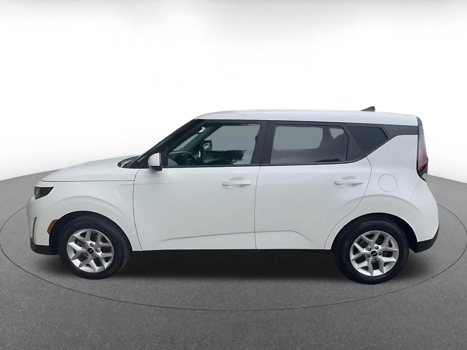 Thumbnail: 2025 Kia Soul - 8
