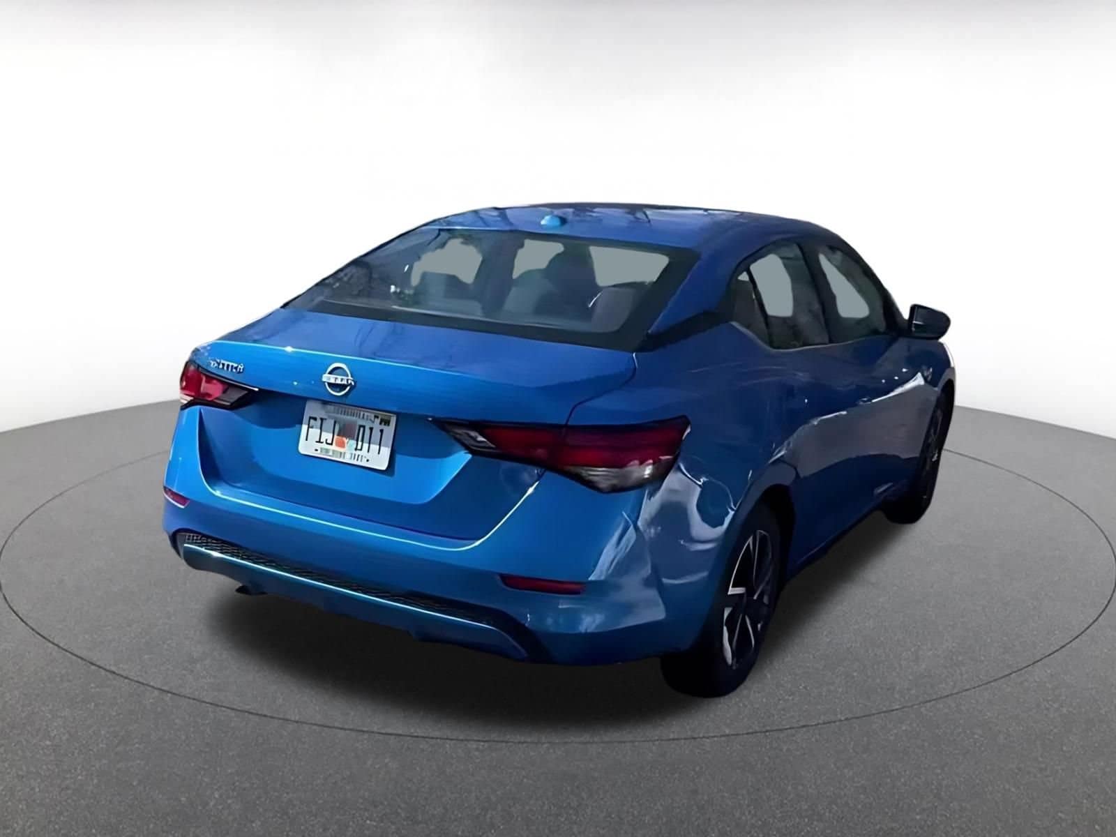 Thumbnail: 2025 Nissan Sentra - 12
