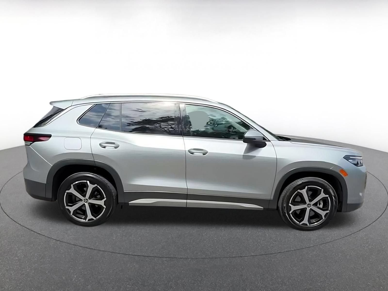 Thumbnail: 2026 Volkswagen Tiguan - 15