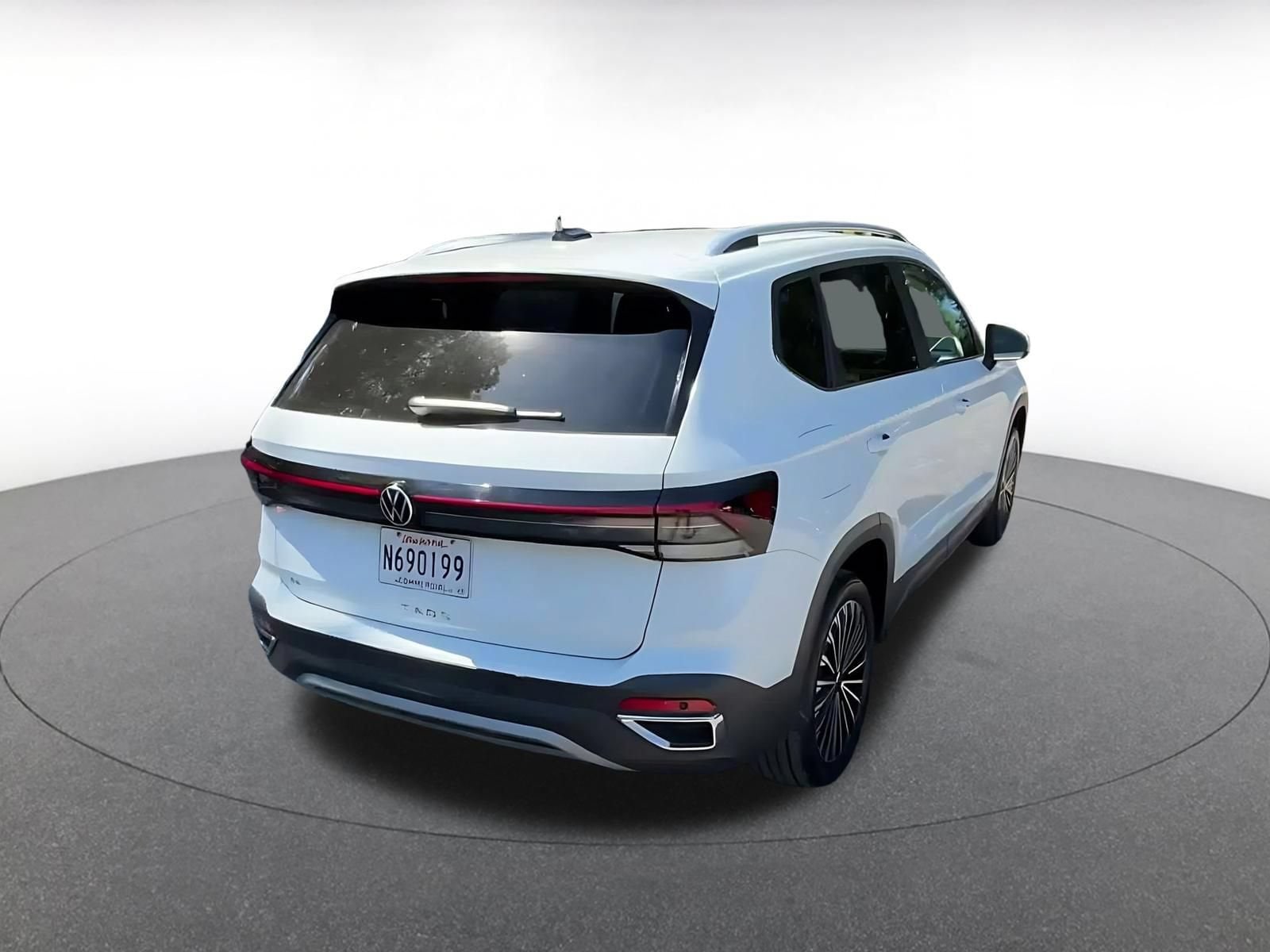 Thumbnail: 2026 Volkswagen Taos - 14