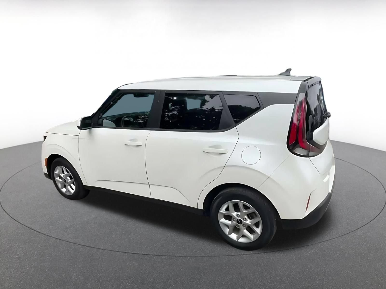 Thumbnail: 2025 Kia Soul - 8