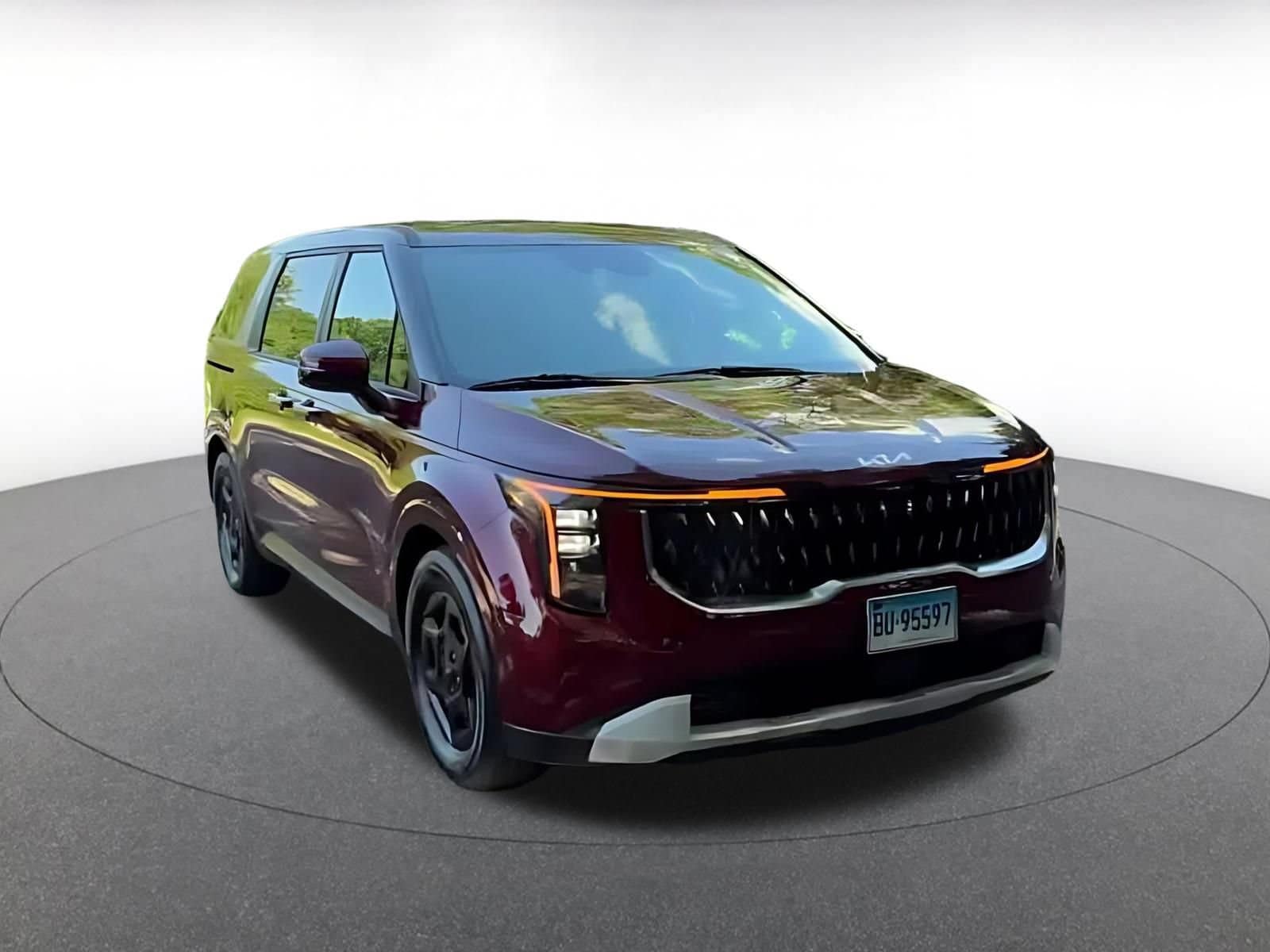 Thumbnail: 2026 Kia Carnival - 3