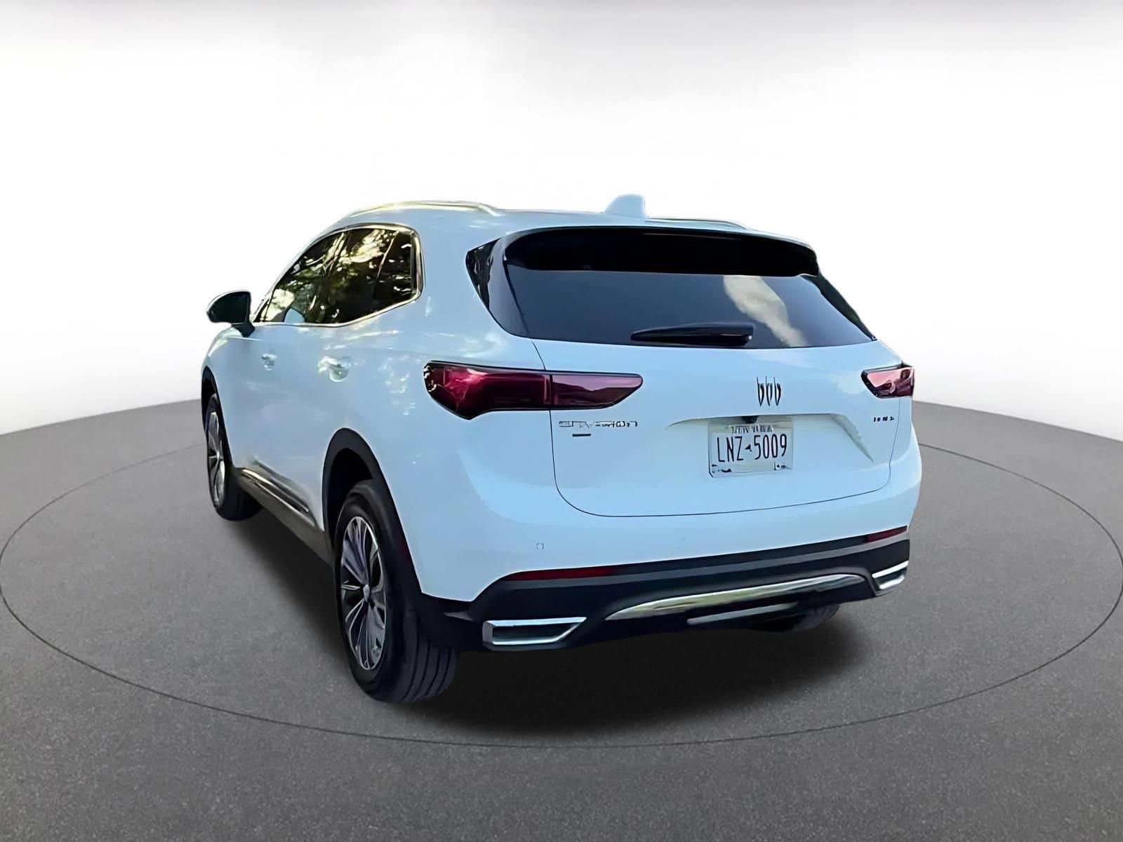 Thumbnail: 2024 Buick Envision - 10