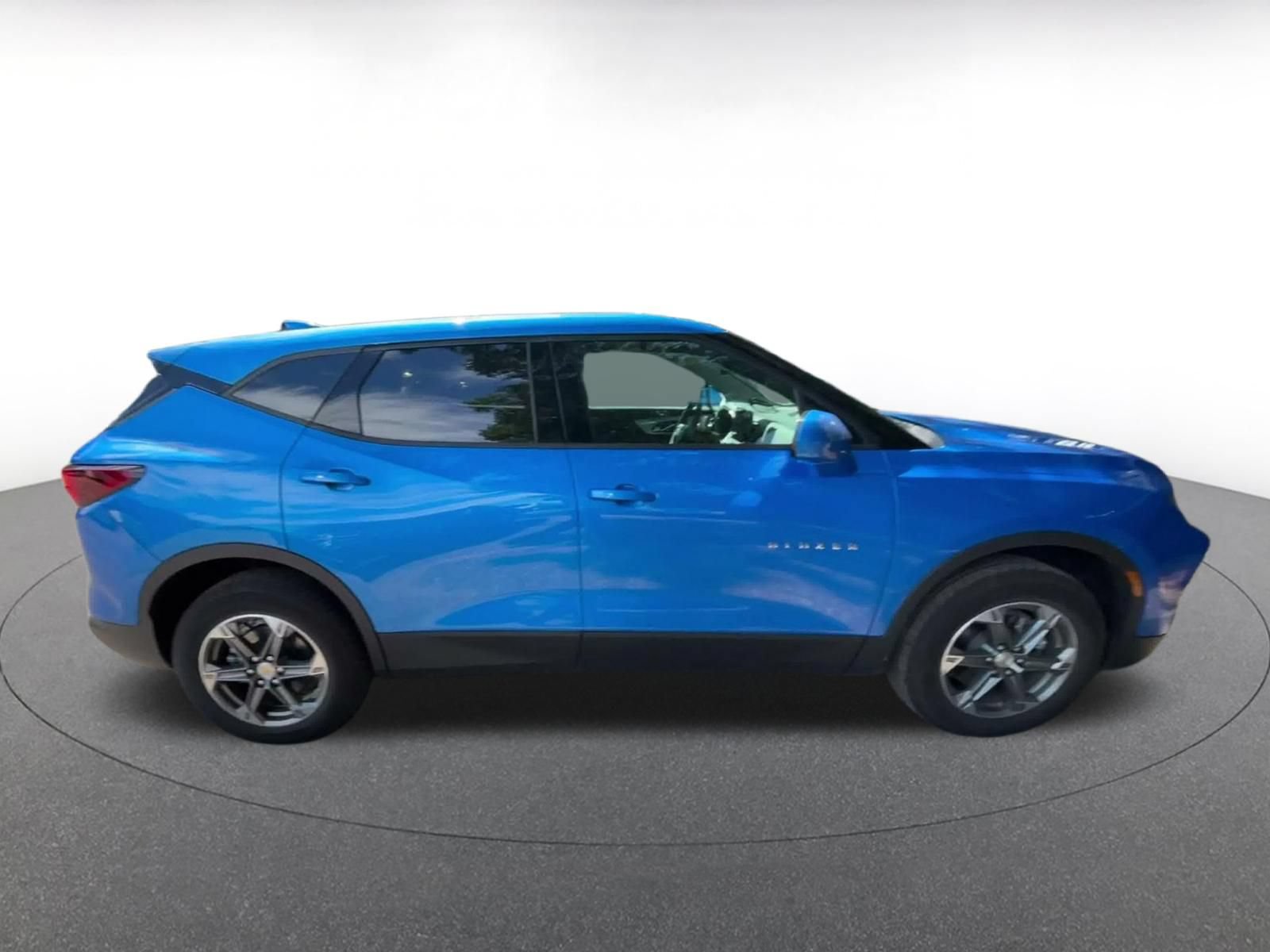 Thumbnail: 2025 Chevrolet Blazer - 15