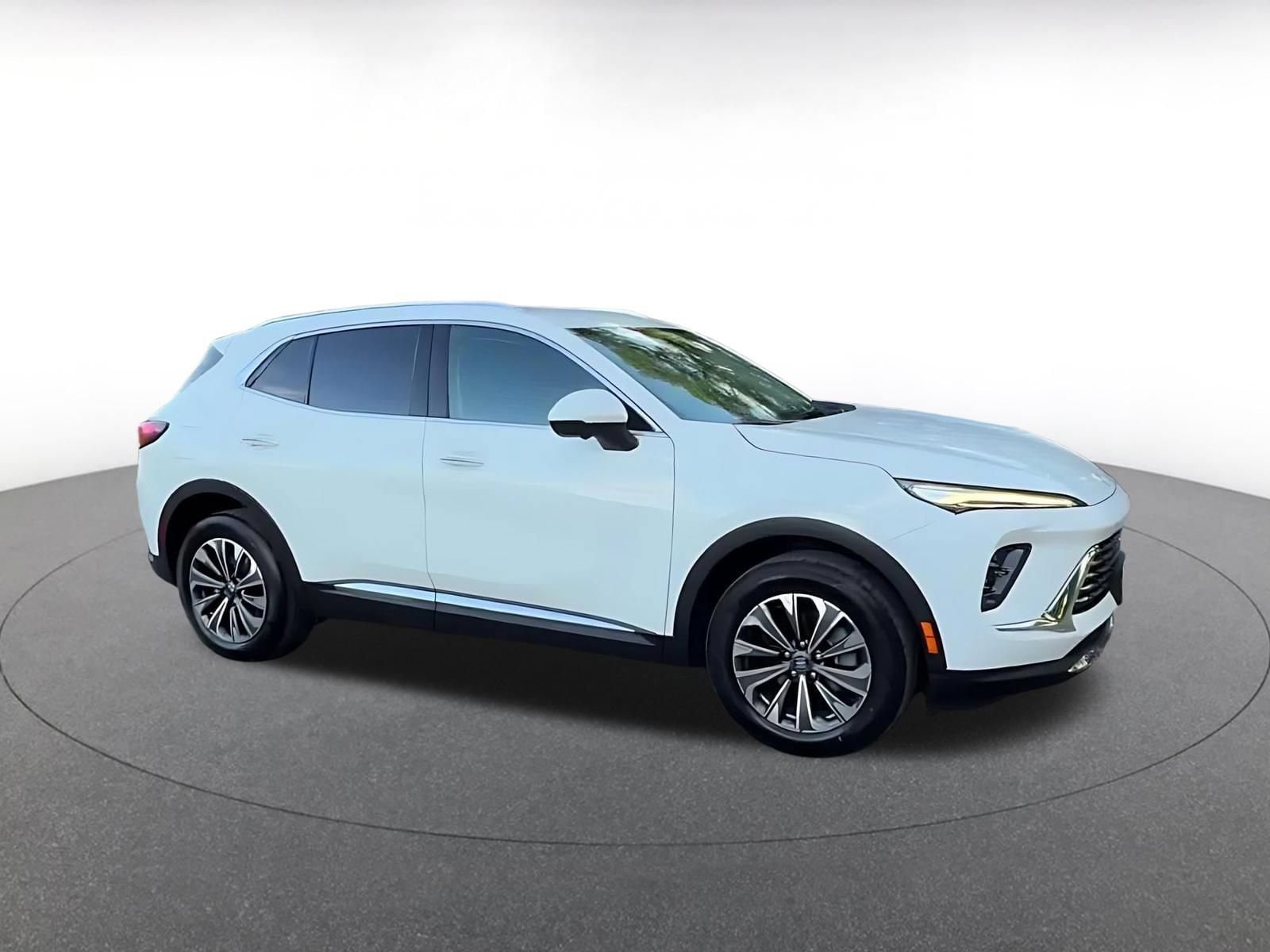 Thumbnail: 2024 Buick Envision - 2