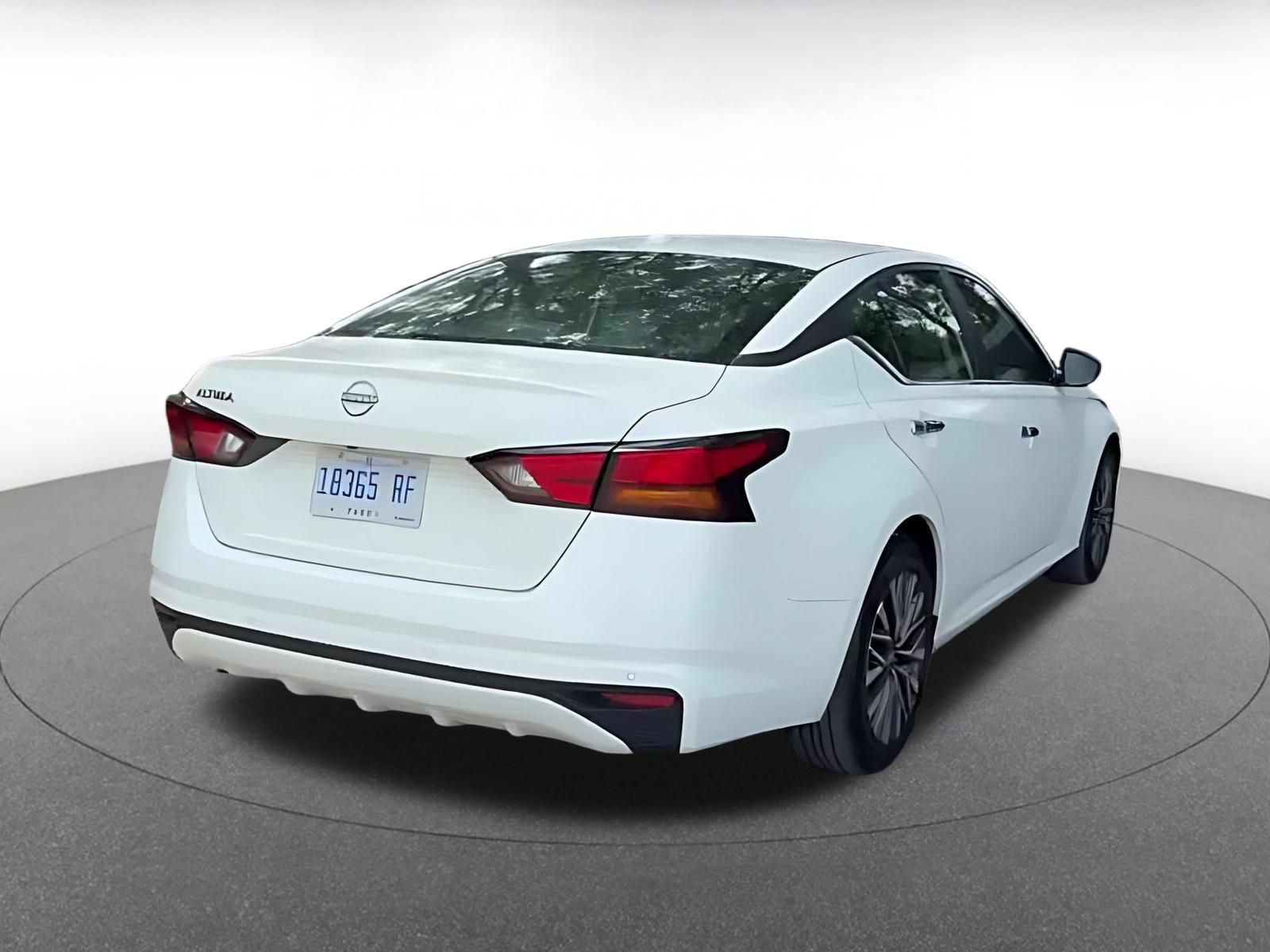 Thumbnail: 2025 Nissan Altima - 13