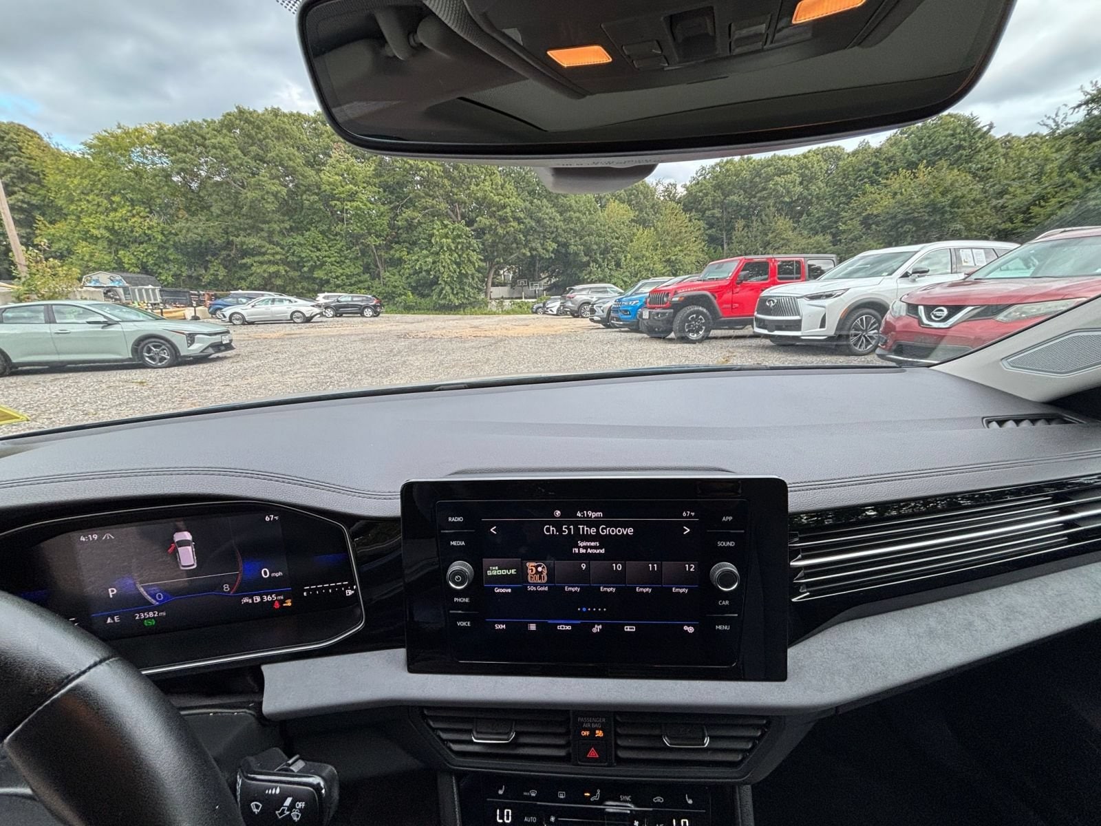 Thumbnail: 2025 Volkswagen Jetta - 16