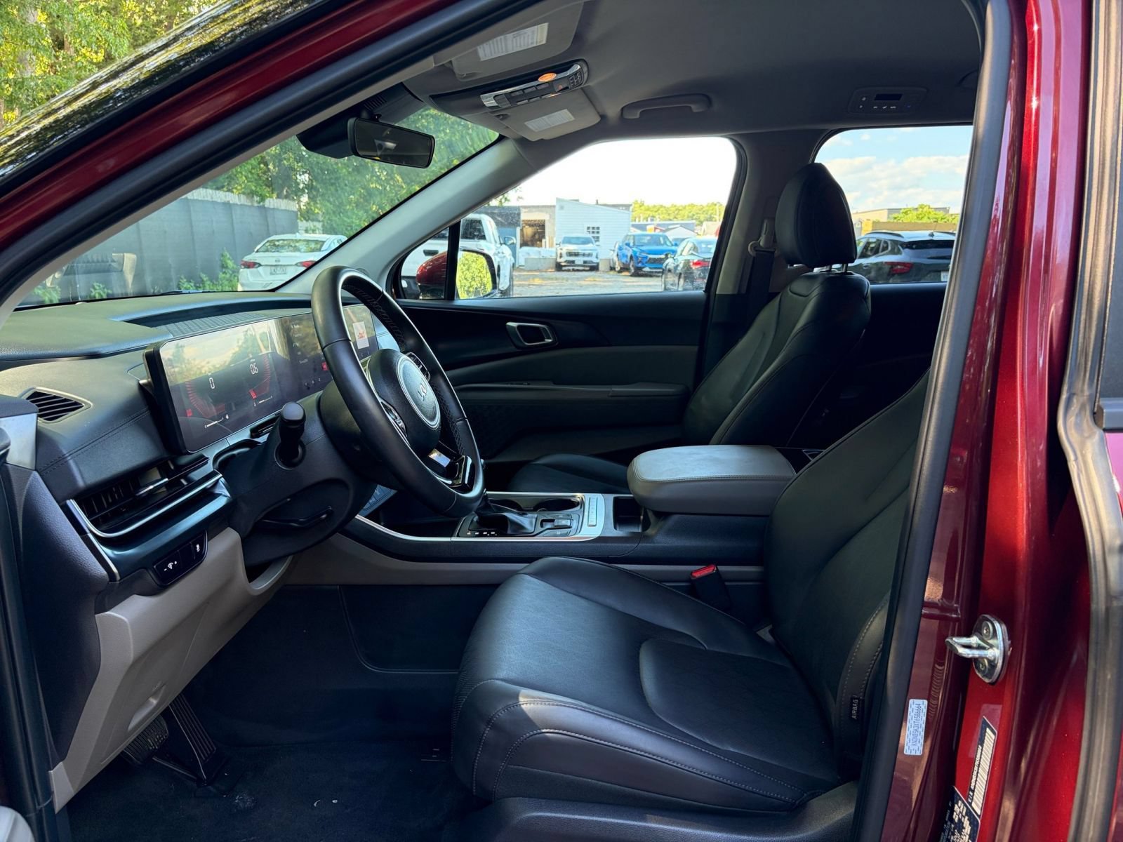 Thumbnail: 2026 Kia Carnival - 27