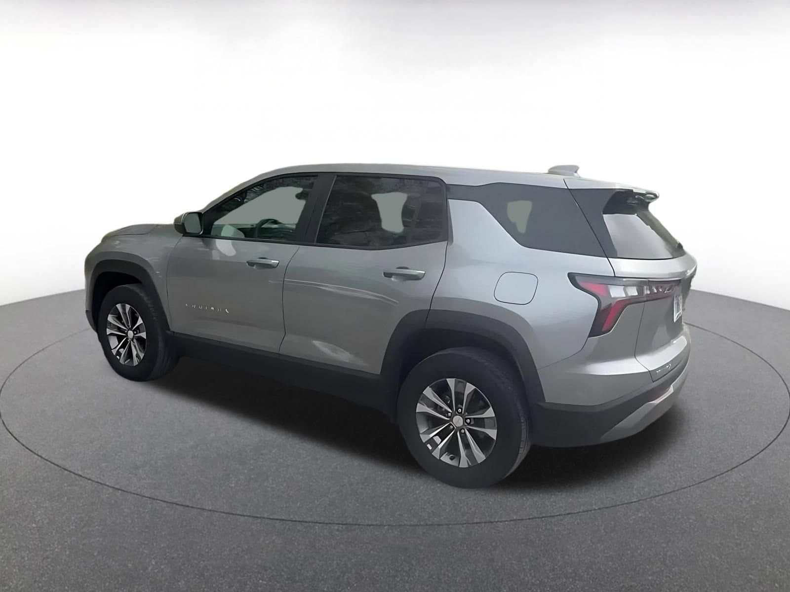 Thumbnail: 2025 Chevrolet Equinox - 9