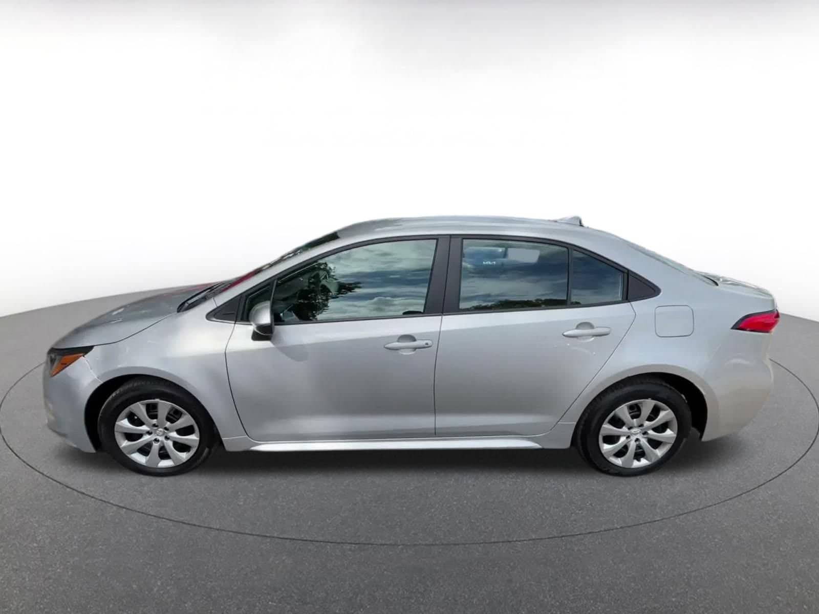 Thumbnail: 2025 Toyota Corolla - 7