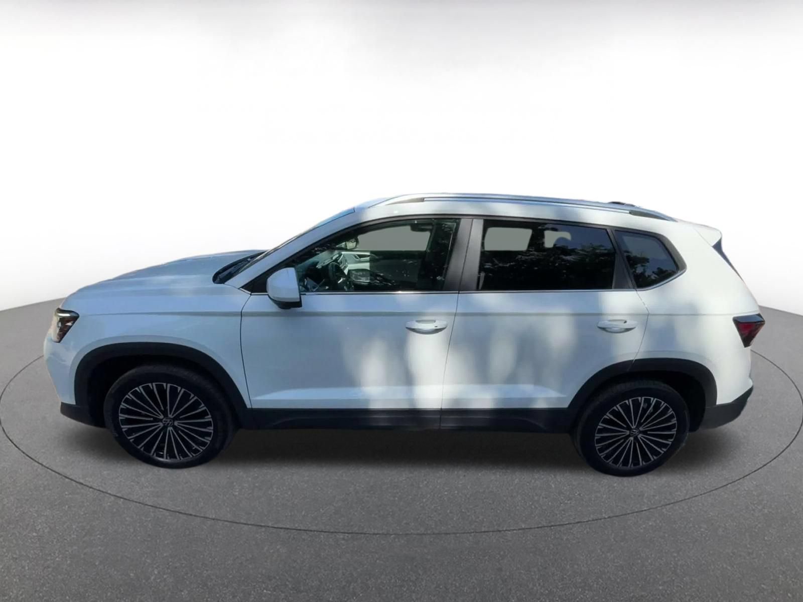 Thumbnail: 2026 Volkswagen Taos - 7