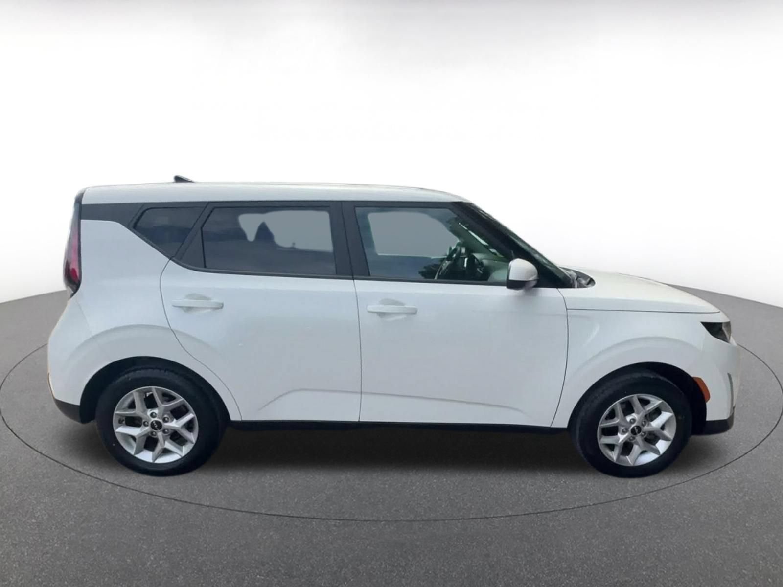 Thumbnail: 2025 Kia Soul - 15