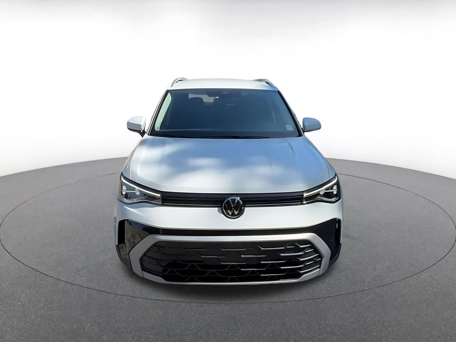 Thumbnail: 2026 Volkswagen Taos - 3