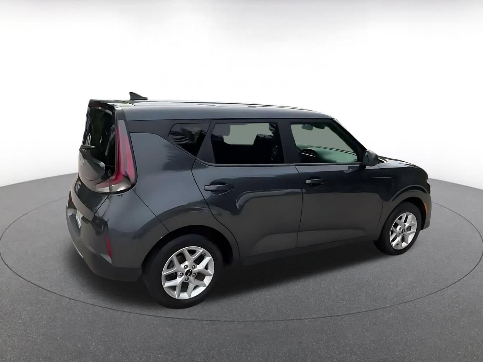 Thumbnail: 2025 Kia Soul - 14