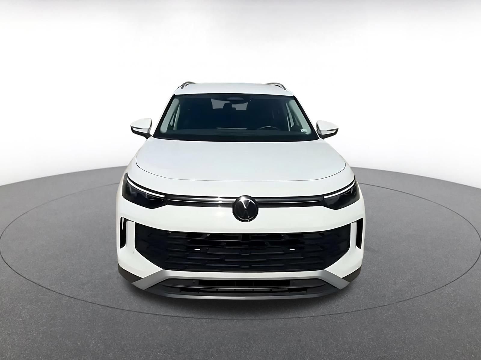 Thumbnail: 2026 Volkswagen Tiguan - 4