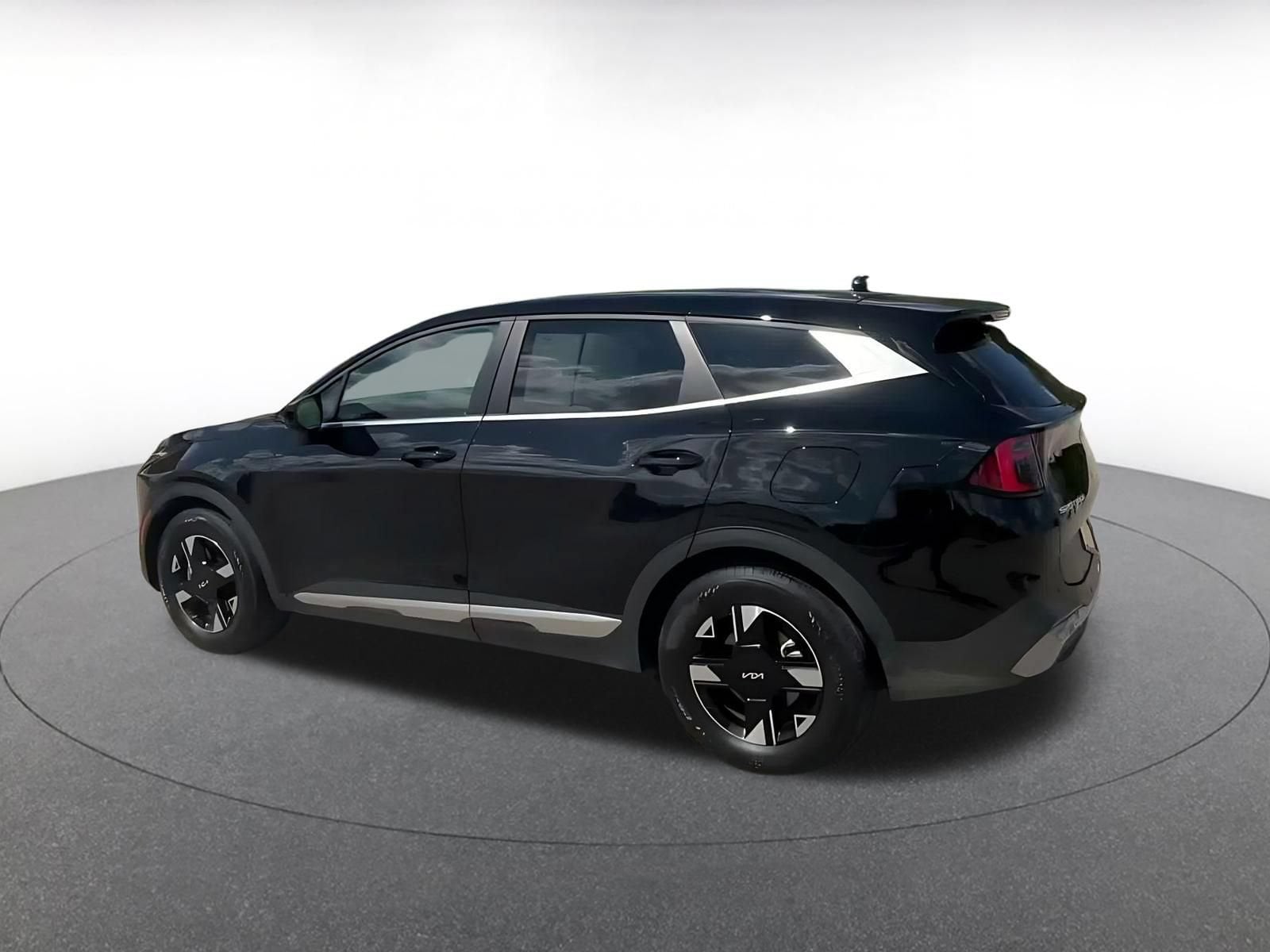 Thumbnail: 2026 Kia Sportage - 9