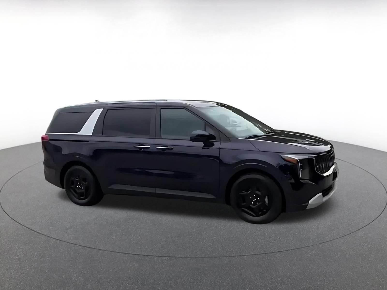 Thumbnail: 2026 Kia Carnival - 2