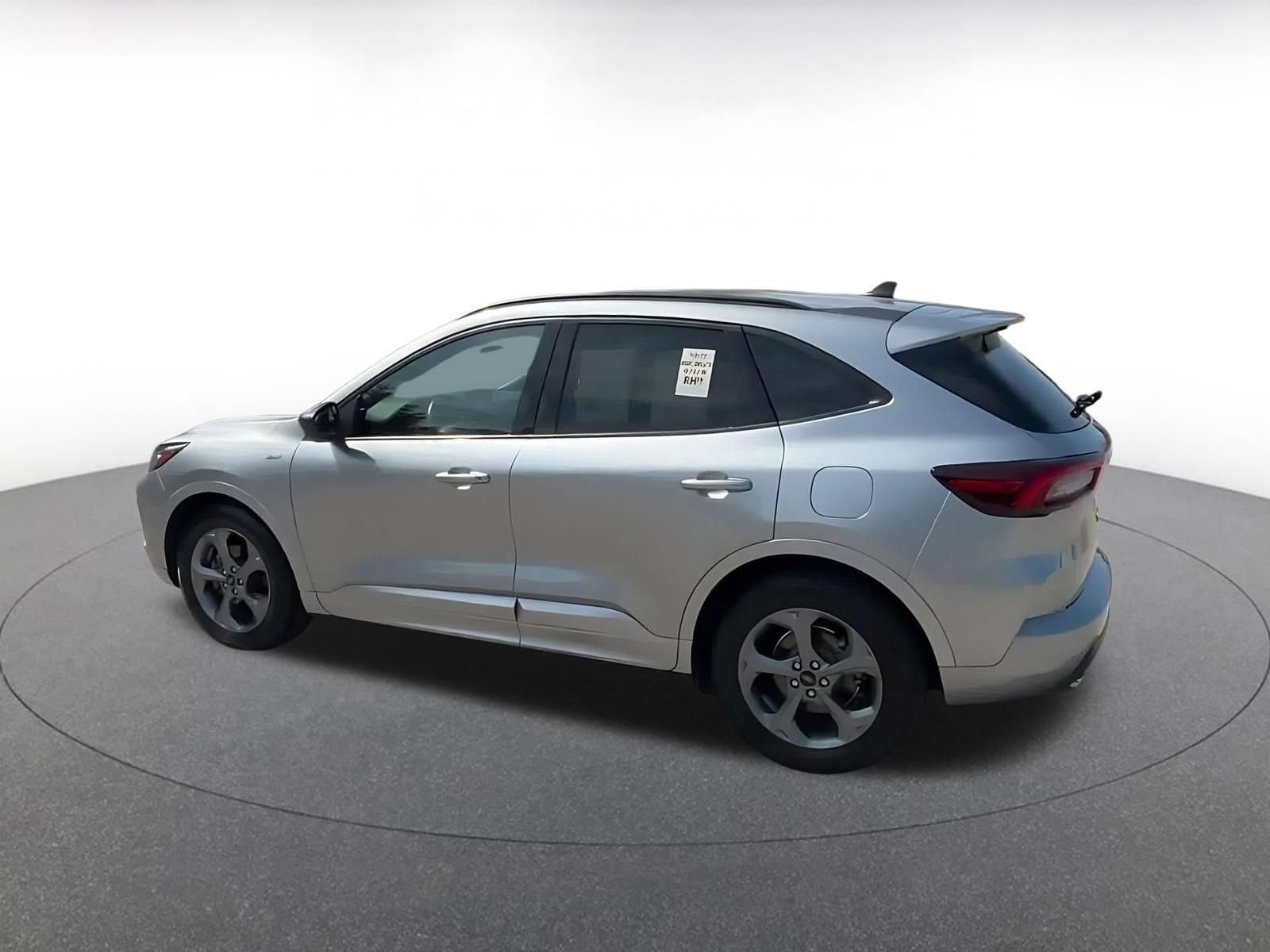 Thumbnail: 2024 Ford Escape - 9