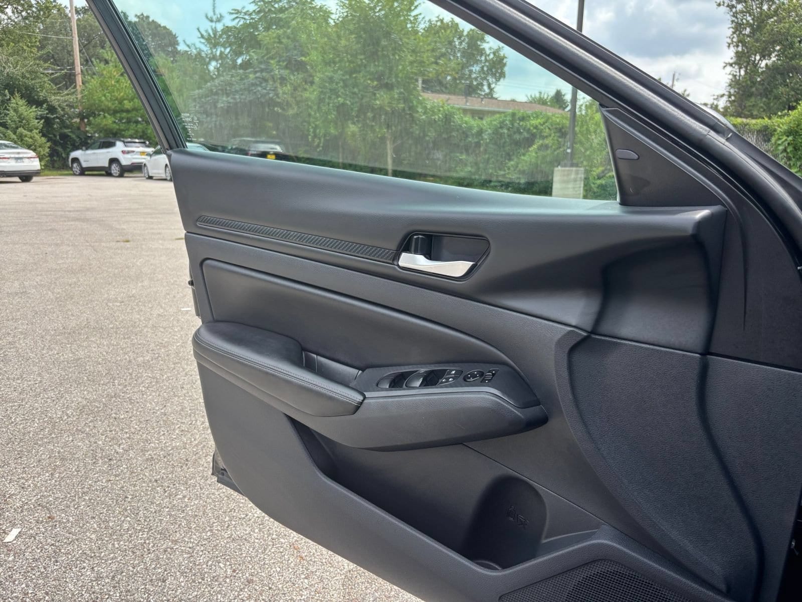 Thumbnail: 2025 Nissan Altima - 18