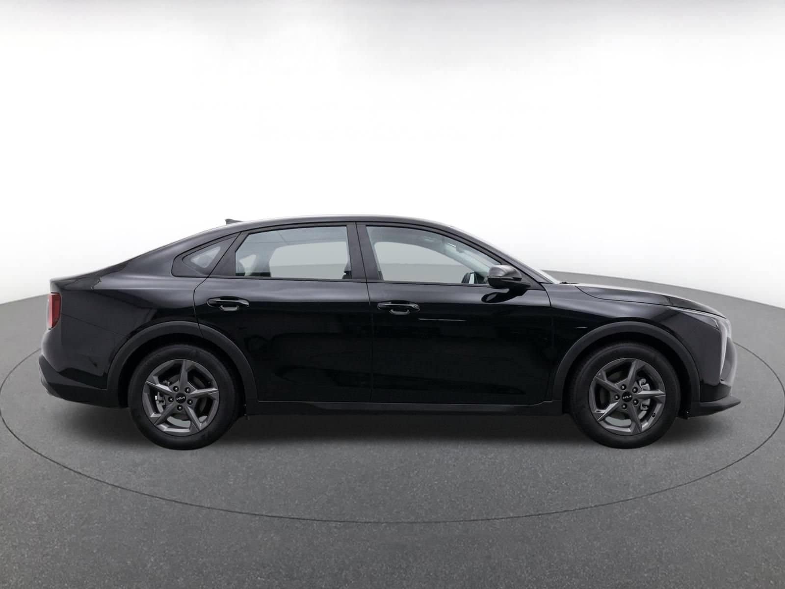Thumbnail: 2026 Kia K4 - 9