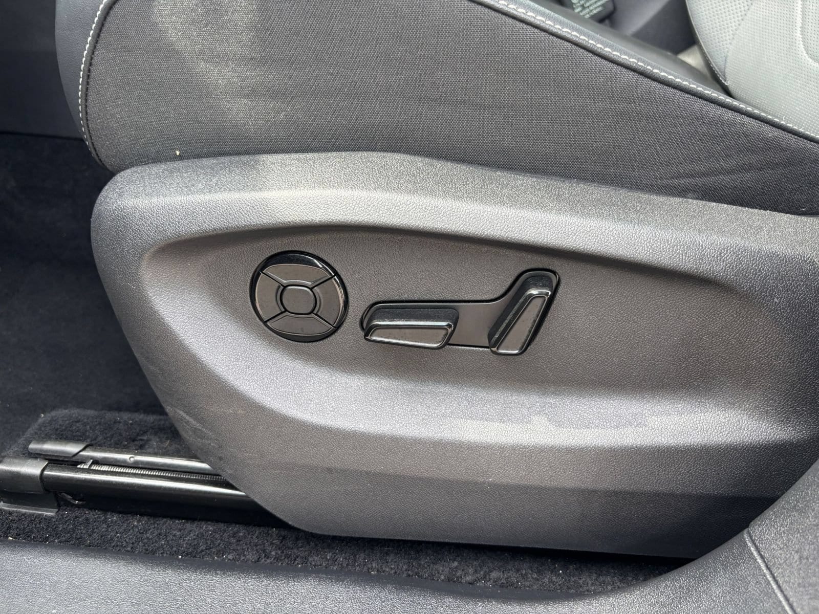 Thumbnail: 2026 Volkswagen Tiguan - 21