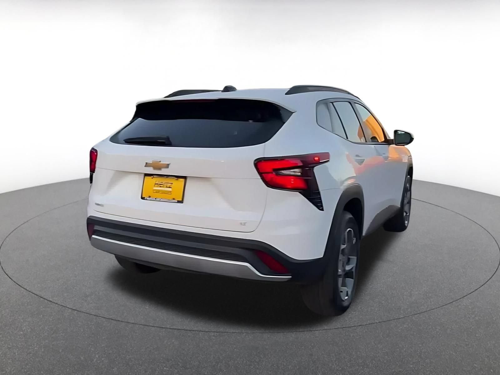 Thumbnail: 2026 Chevrolet Trax - 13