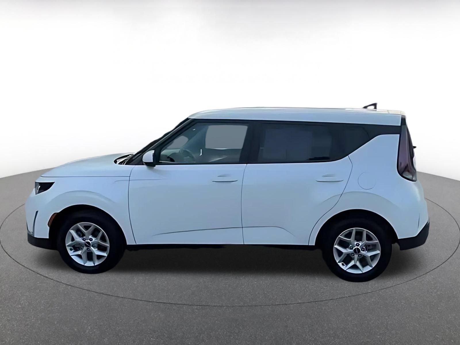 Thumbnail: 2025 Kia Soul - 9